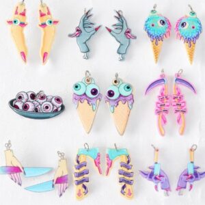 Pastel Goth Acrylic Charms – Eyeballs, Melting Ice Cream, Creepy Finger Hands Tong & Bloody Knives | Ref: P16